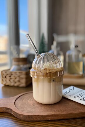 Mika Sert Plastik Kahve Bardağı ve Frozen Meşrubat Bardağı Cam Pipet Hediyeli 430 Ml.