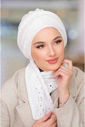 Beyaz Ajurlu Atkılı Tesettür Bone