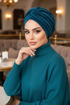 Petrol Kadife Burgu Detaylı Bone