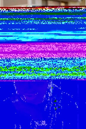 Lacivert Turkuaz Tonlu Çiçekli Tokalı Bone