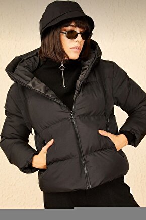 Oyuncak Sesli ve Işıklı Uzaktan Kumandalı Full Fonksiyon USB Şarjlı El Kontrollü 2.4G Robot Araba