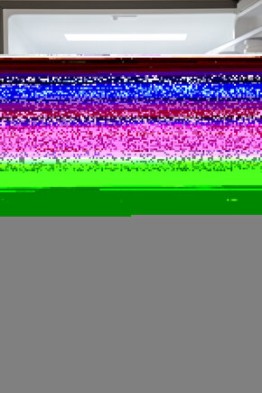 Kadın Kapüşonlu Şişme Deri Mont