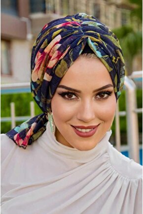 Lacivert Çiçek Desen Tokalı Bone