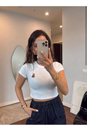 Bisiklet Yaka Kısa Kollu Nakışlı Crop - Beyaz