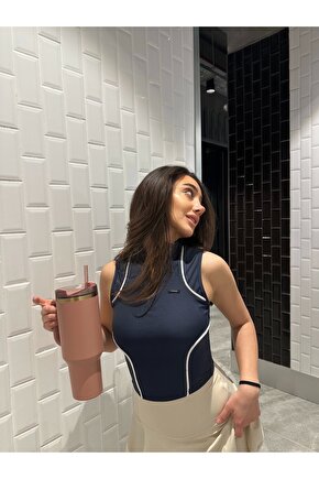 Lacivert Fermuarlı Bilyeli Bluz