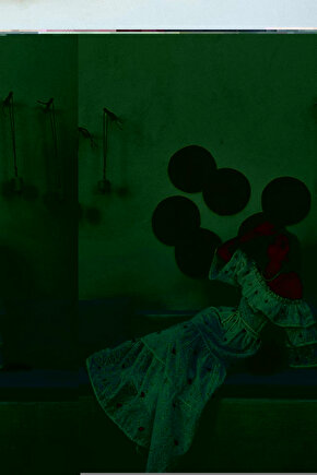 Pembe Omuzları Lastikli Brode Elbise