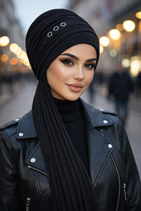 Siyah Metal Detaylı Atkılı Bone