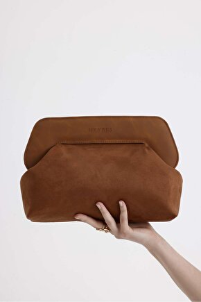 Heybes Kadın Taba Deri Detaylı Süet Clutch El Çantası