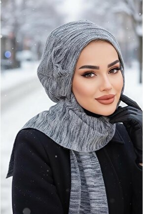 Kot Lacivert Fiyonklu Tesettür Bere