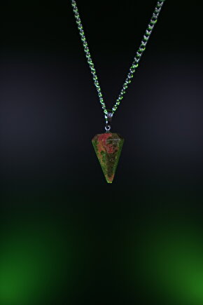 Enerji Deposu Elmas Kesim Unakit Doğaltaş Kolye