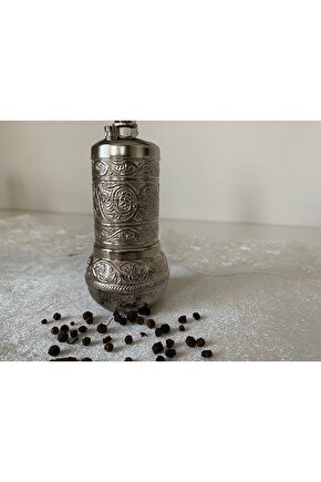 Metal Baharat Öğütücü