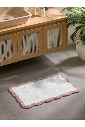 LCW Pembe Pelüş Banyo Paspası 50x80 Cm