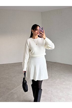 Pile Görünümlü Triko Etekli Takım