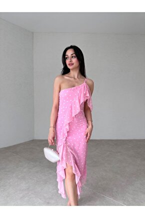 TEK OMUZ FIRFIRLI PEMBE MİDİ BOY ŞİFON ELBİSE