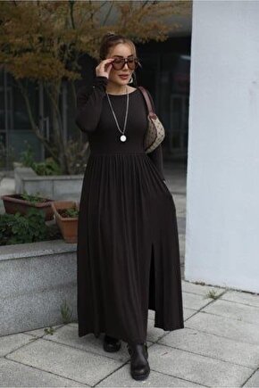 Kadın Kayık Yaka Sırt Dekoltesi Ve Yırtmaç Detay Maxi Boy Elbise