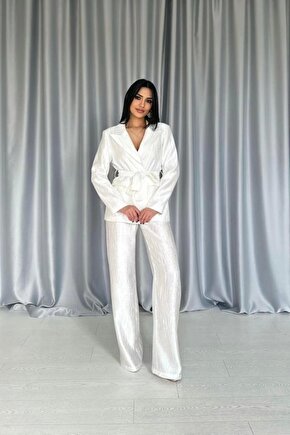 Ekru Beli Kuşaklı Ceket Ve Pantolon Parlak Takım