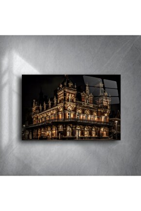 Gece Aydınlatmalı Tarihi Bina Cam Tablo