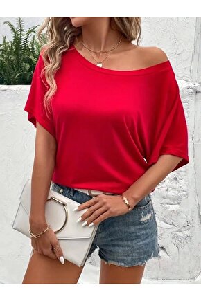Kadın Tek Omuzu Açık Kısa Kollu Salaş Viskon Bluz