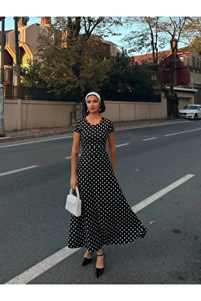 Kadın Kısa Kollu Bisiklet Yaka Puantiyeli Maksi örme Krep Elbise