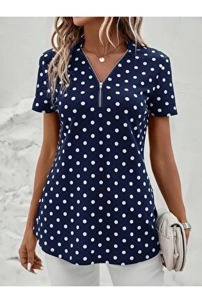 Kadın Kısa Kollu Yakadan Fermuarlı Puantiyeli Uzun Dokuma Viskon Bluz