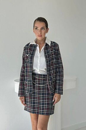 iyah Önü Açık Ceket Ve Eteği Zincirli Takım