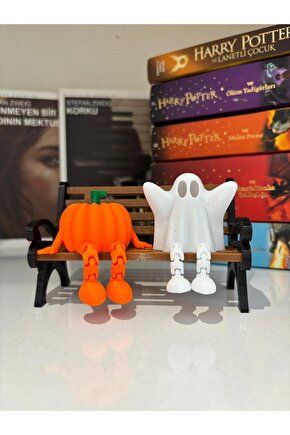 Bank Üzerinde Balkabağı Ve Sevimli Hayalet  Dekoratif Obje