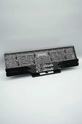 EL YAZI FONTLU ORTASI MAT SİYAH PARÇALI KİŞİYE ÖZEL İSİMLİ PLEKSİ ARABA PLAKALIĞI