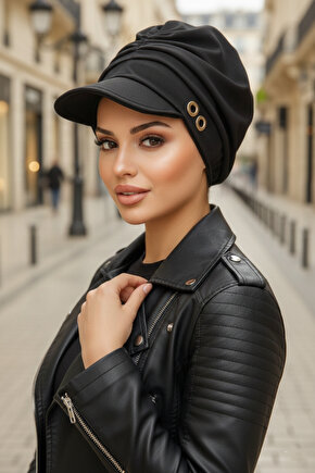 Siyah Metal Detaylı Tesettür Şapka Bone