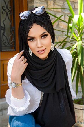 Siyah Dantelli Burgu Model Hazır Şal