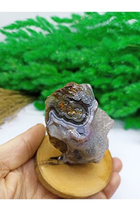 Kuvars Oluşumlu Madagaskar Akik Taşı Standlı Doğal Taş (sertifikalı)