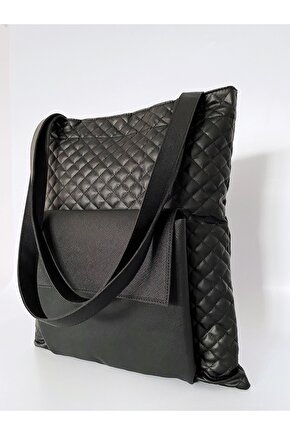 Kadın Siyah Cepli Kapitone Omuz Çantası