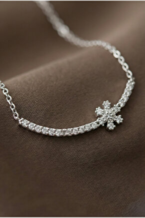 Ince Çizgili Kar Tanesi Kolye