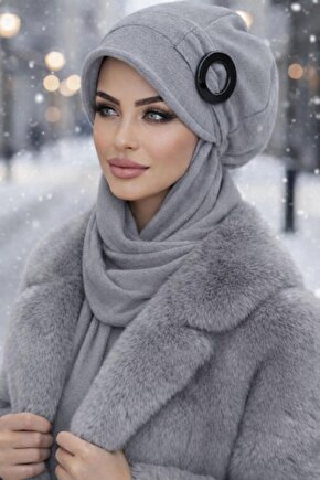 Gri Siyah Tokalı Tesettür Şapka