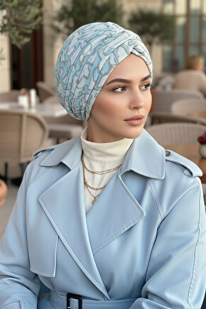 Beyaz Mavi Desenli Büzgülü Salaş Bone