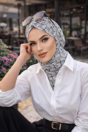 Beyaz Siyah Desenli Hazır Şal Eşarp