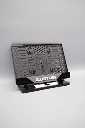 ORTASI GRİ PARÇALI BEYAZ YAZILI KİŞİYE ÖZEL İSİMLİ PLEKSİ MOTOR PLAKALIĞI