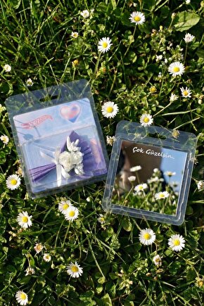 Minik Buket Hotter Flowers Çok Güzelsin Mesajlı Tasarım Kutu Gül Buketli Aynalı Hediye