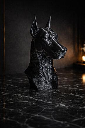 Dekoratif Doberman Büst Biblo – Siyah & Sedefli Beyaz – Modern Duvar ve Masa Üstü Ev Dekoru 20 cm