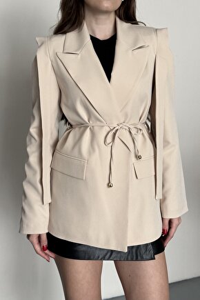 Kadın Kuşaklı Omuz Detaylı Blazer Ceket - Casual Modern Tasarım