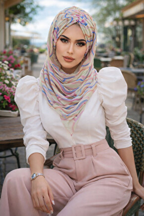 Soft Tonlamalı Geometrik Desen Hazır Şal