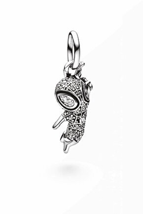 Örümcekadam Charm