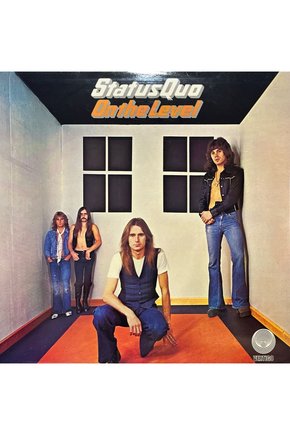 Status Quo On The Level LP Plak