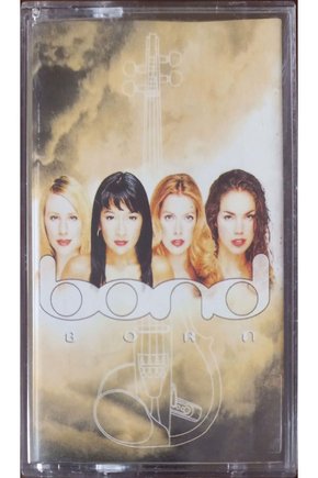 Bond Born Kaset