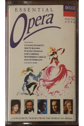 Essential Opera Kaset