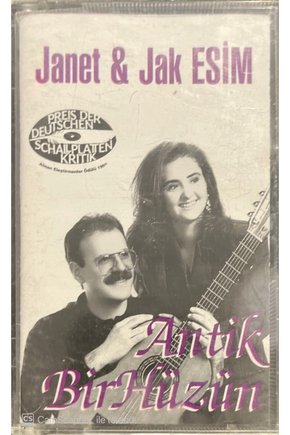 Janet & Jak Esim Antik Bir Hüzün Kaset