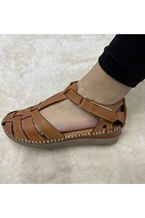Kadın Yazlık Delikli Burnu Kapalı Günlük Sandalet Ayakkabı
