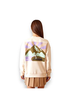 Snoppy Baskılı İçi Şardonlu Kadın Oversize Sweatshirt