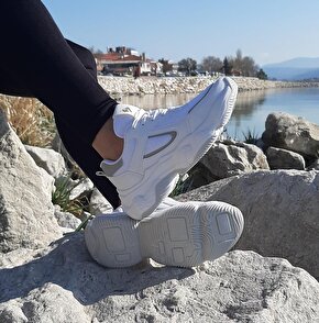 Dunlop 2323 Beyaz Fuspetli Kalın Taban Spor Ayakkabı