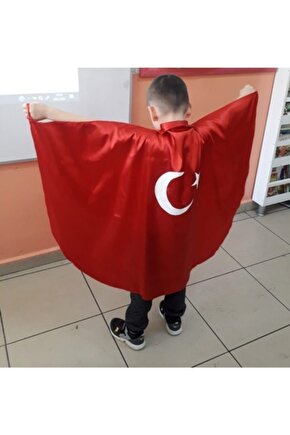 Anaokul Bayrak Pelerin