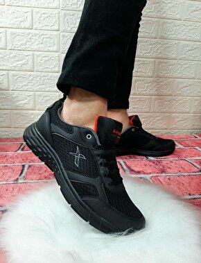 Kinetix Apex Siyah Fuspetli Yumuşak Taban Hafif Rahat Spor Ayakkabı
